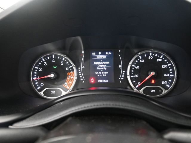 Used 2023 Jeep Renegade Latitude w/ Sun/Sound Group image 19