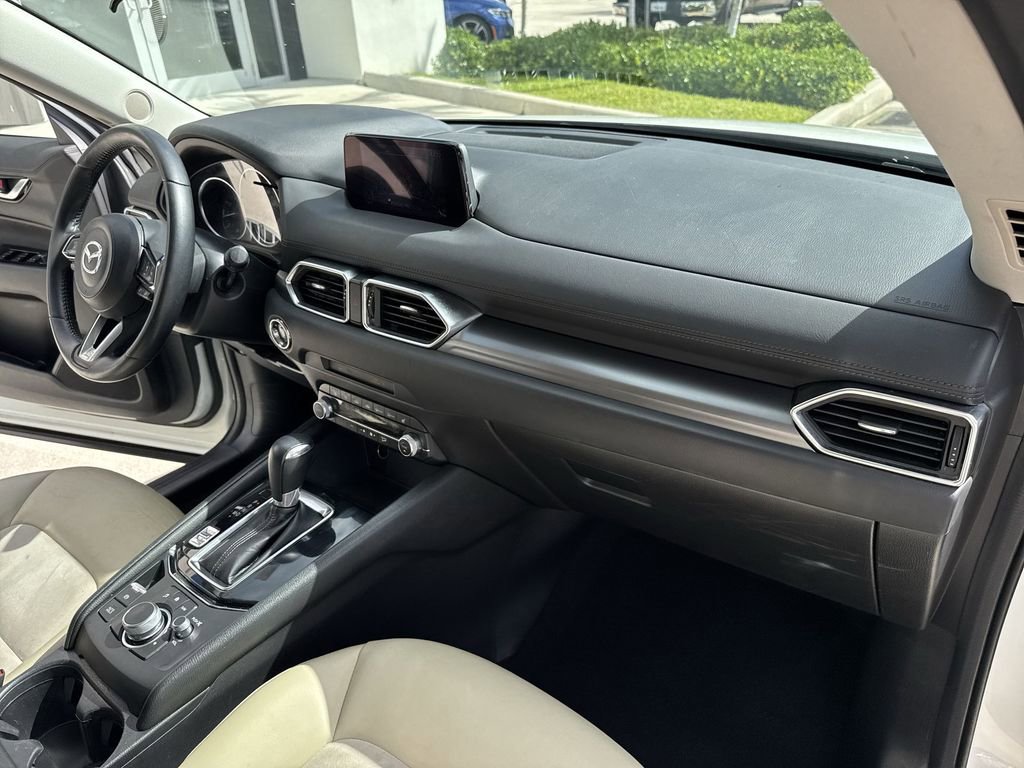 Used 2020 MAZDA CX-5 Touring image 32