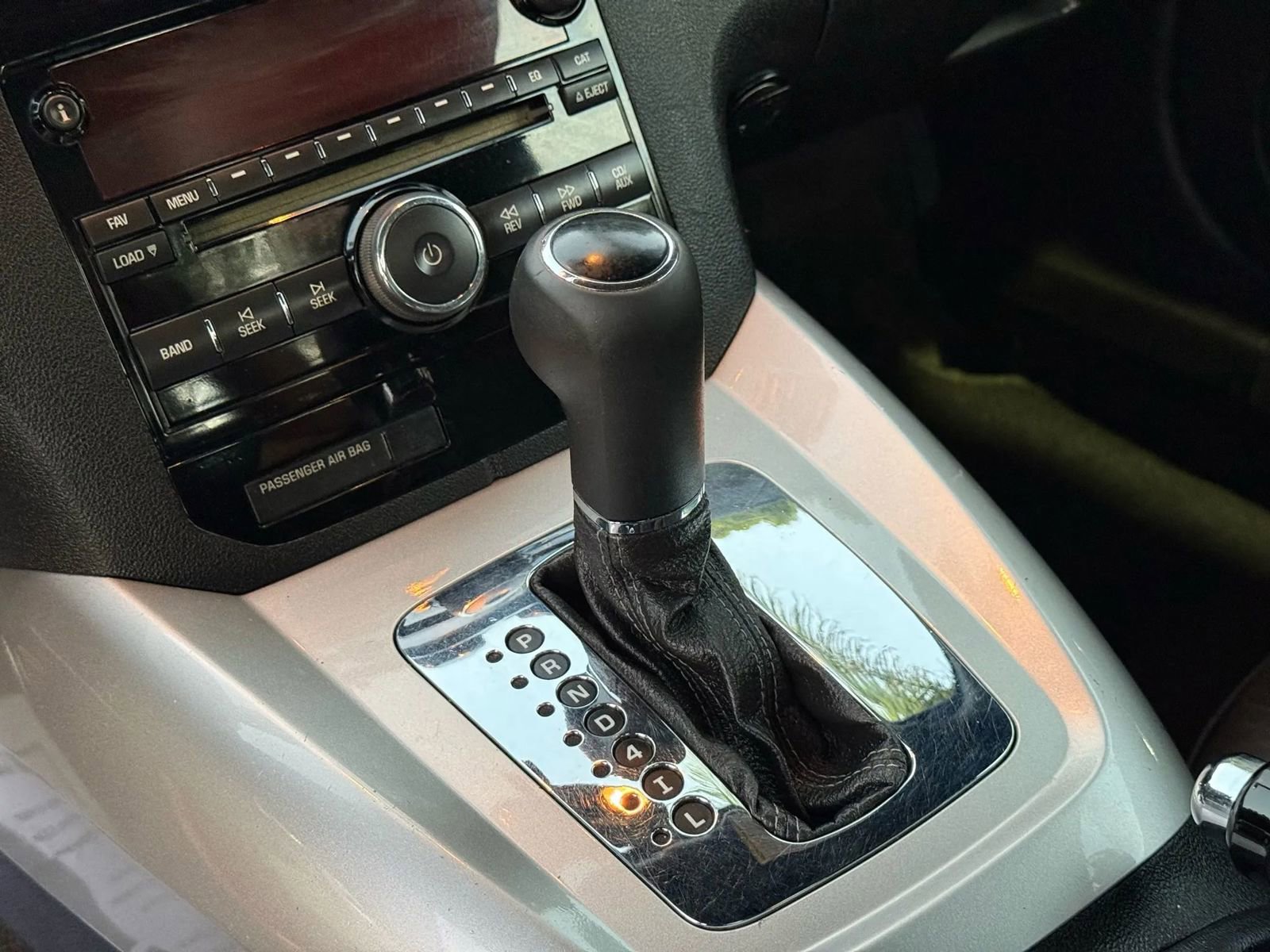 Used 2007 Saturn Sky w/ Premium Trim Pkg image 30