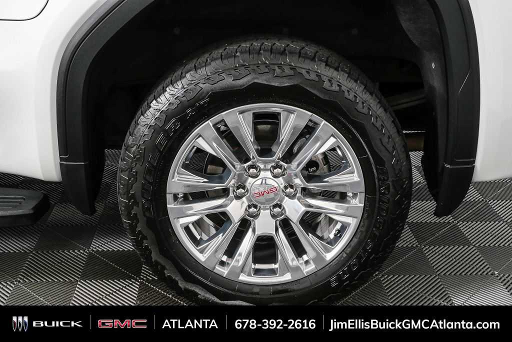 Used 2025 GMC Sierra 1500 Denali w/ Technology Package AWD/4WD image 38