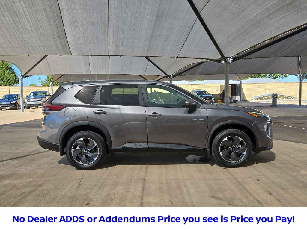 Certified 2026 Nissan Rogue SV FWD image 12