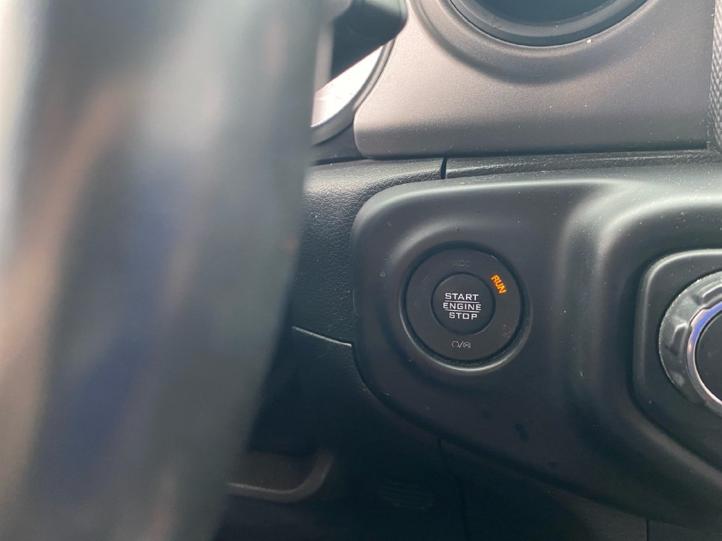 Used 2023 Jeep Wrangler Unlimited Sport AWD/4WD image 28