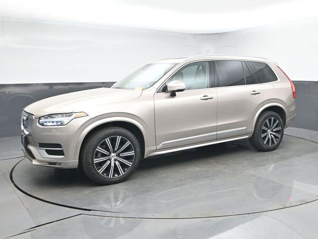 Used 2023 Volvo XC90 B6 Plus w/ Protection Package image 4