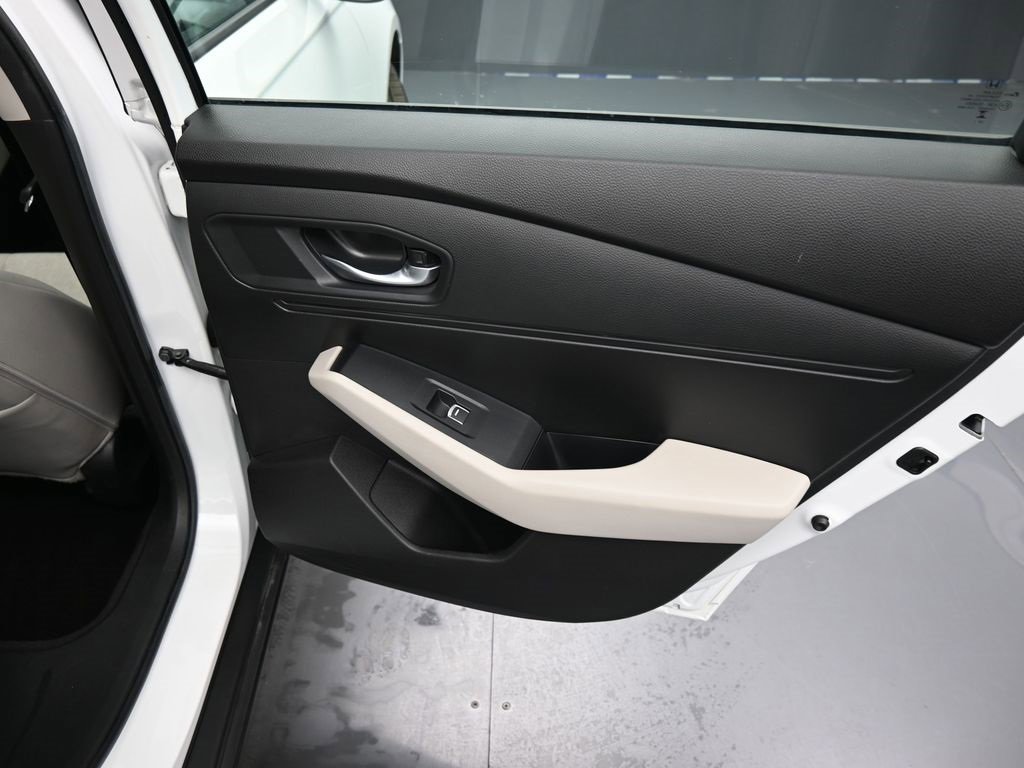 Certified 2024 Honda Accord LX image 42