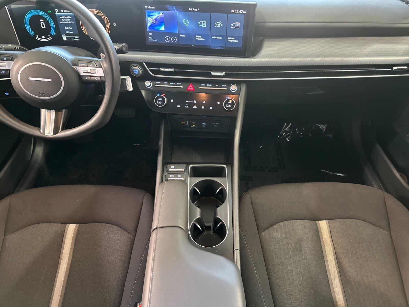 Used 2025 Hyundai Sonata SEL FWD image 4