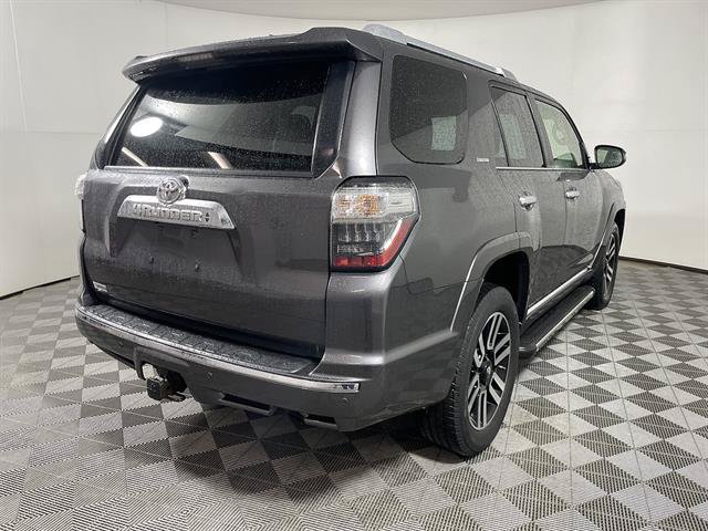 Used 2016 Toyota 4Runner Limited w/ Four Season Floor Mat Package AWD/4WD image 7
