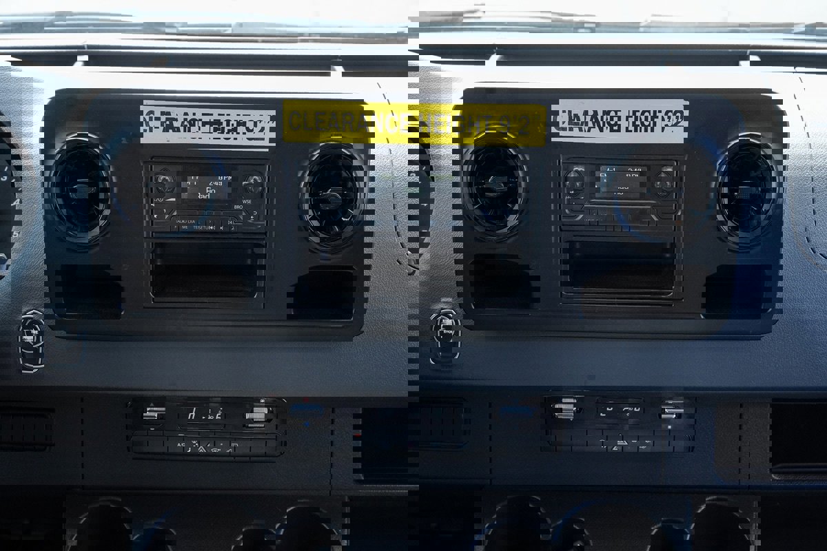 Used 2019 Mercedes-Benz Sprinter 144 image 13