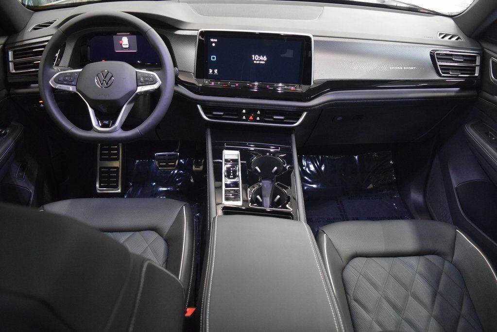New 2025 Volkswagen Atlas Cross Sport SEL Premium R-Line image 8