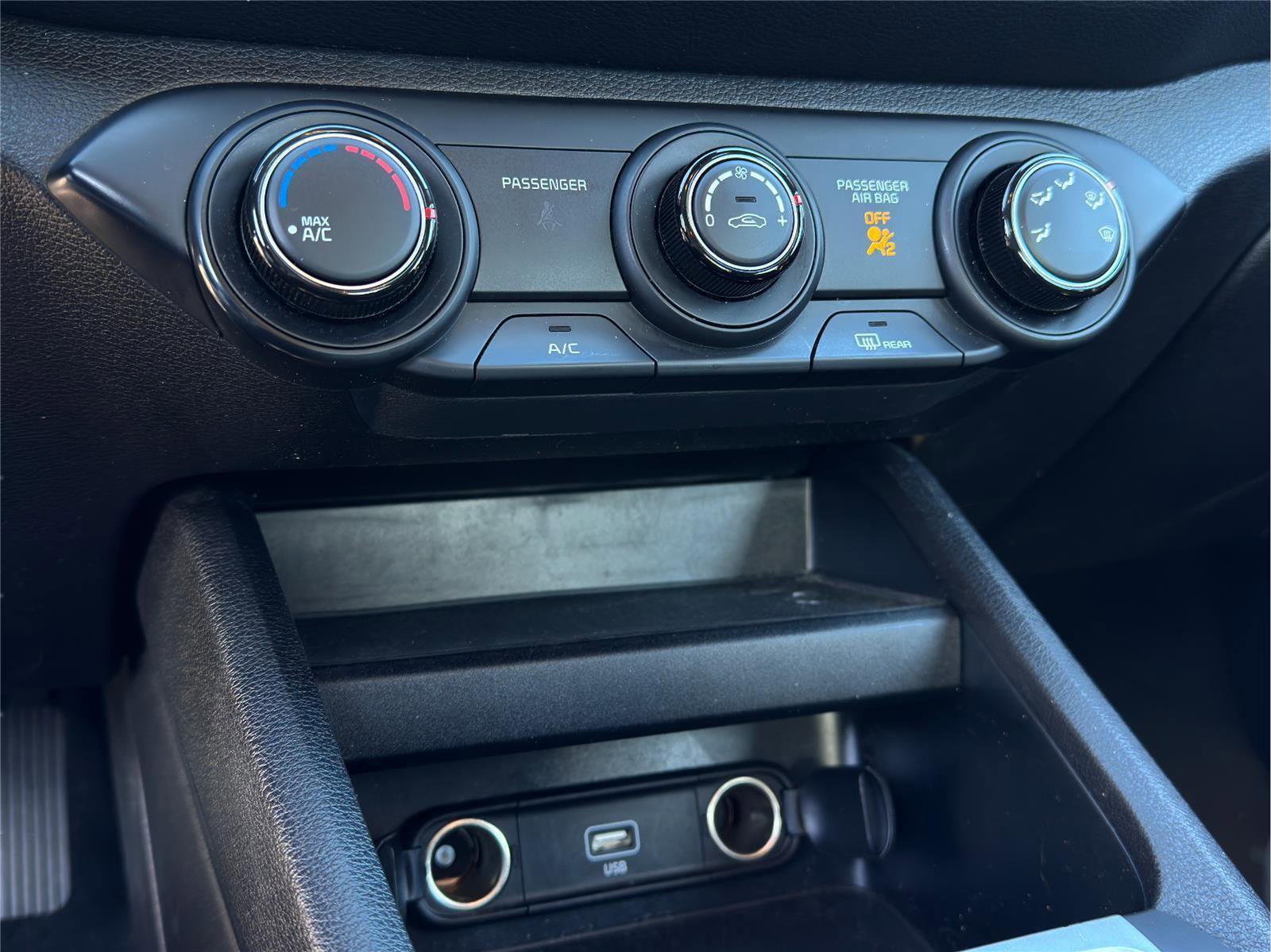 Used 2023 Kia Forte LXS image 14