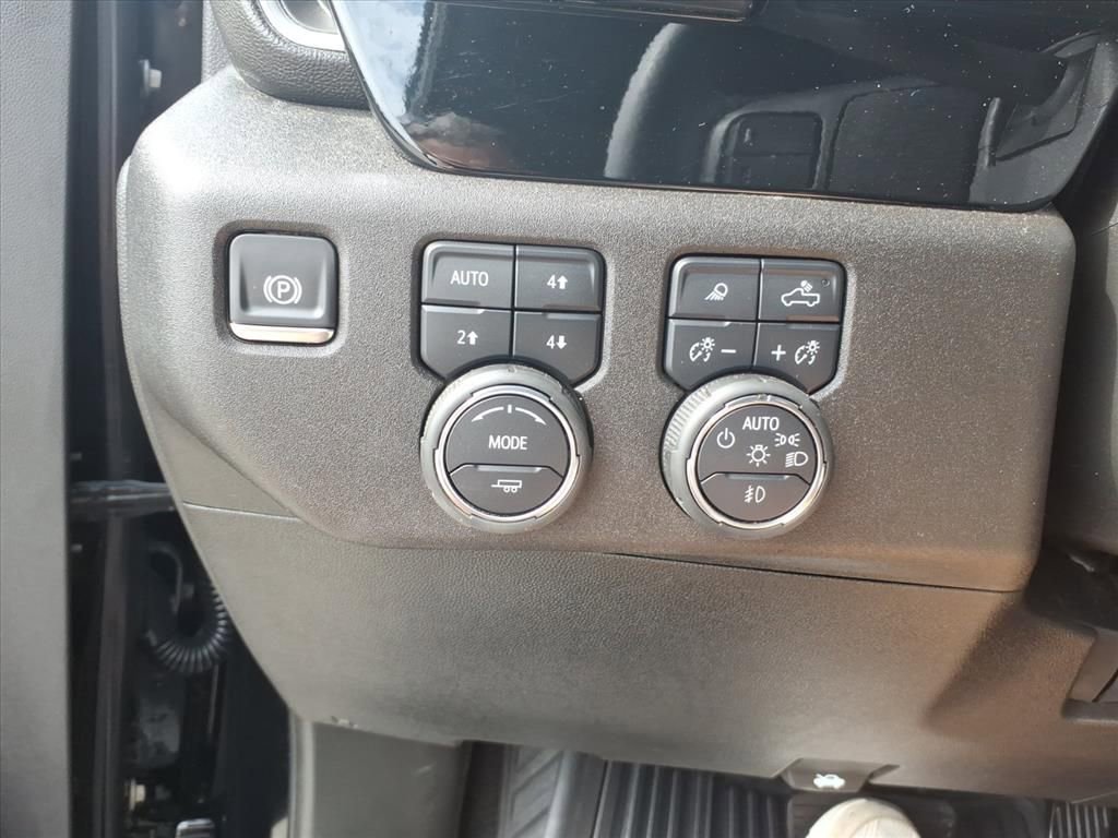 Used 2025 Chevrolet Silverado 2500 High Country w/ Z71 Off-Road Package image 22