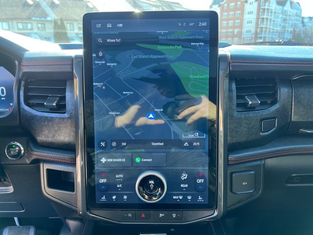 Certified 2022 Ford Expedition Limited image 21