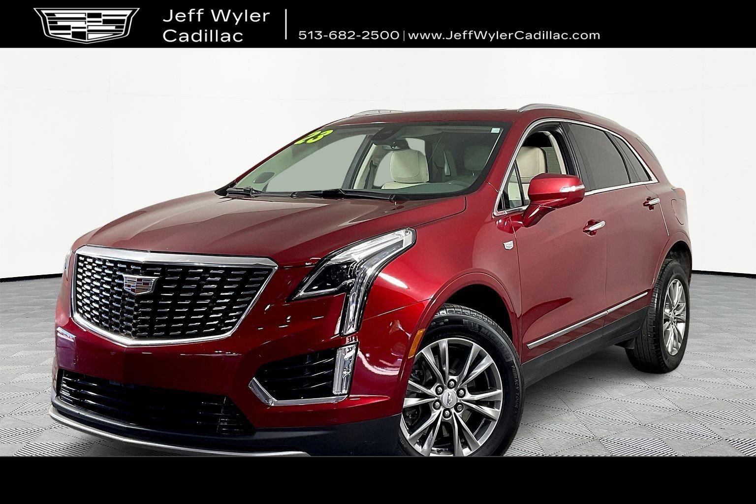 Certified 2023 Cadillac XT5 Premium Luxury AWD/4WD image 1