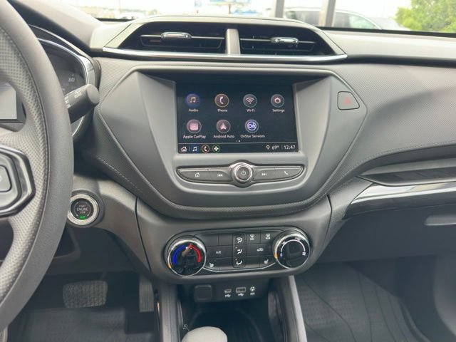 Used 2022 Chevrolet TrailBlazer LT w/ Driver Confidence Package FWD image 20