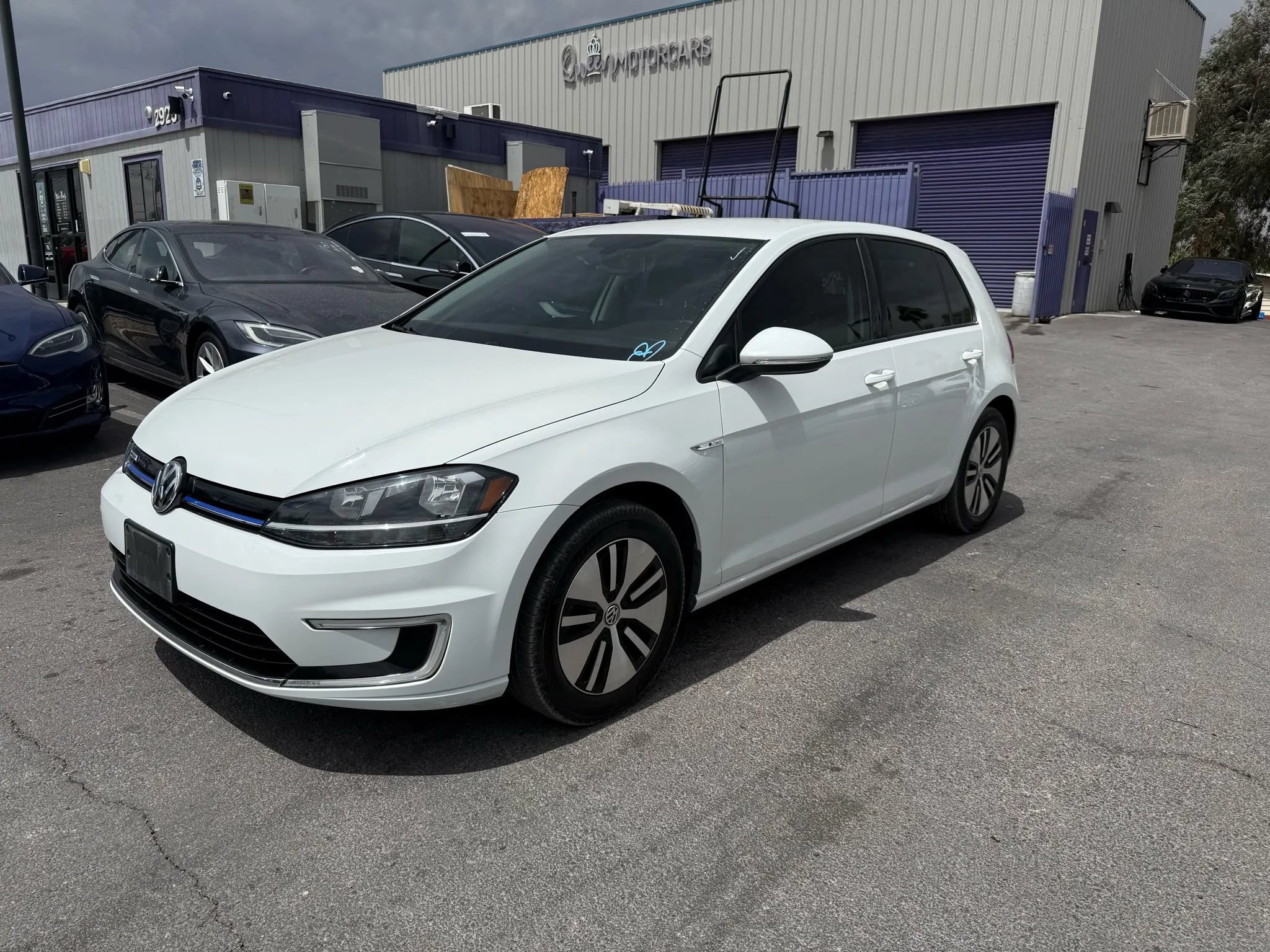 Used 2019 Volkswagen e-Golf SE w/ Driver Assistance Package FWD image 4
