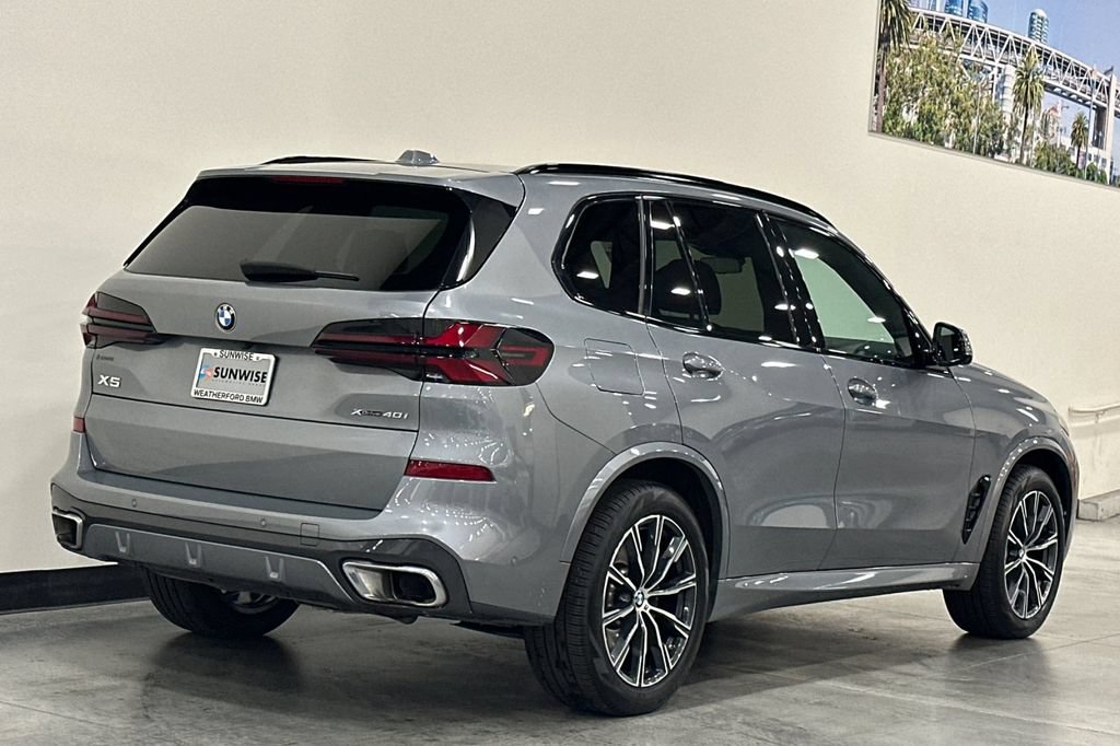 Certified 2024 BMW X5 xDrive40i w/ M Sport Package AWD/4WD image 4