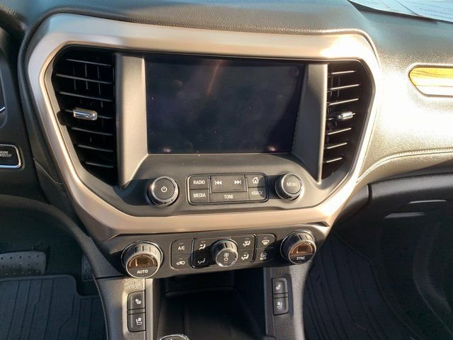 Used 2018 GMC Acadia Denali w/ Technology Package image 27