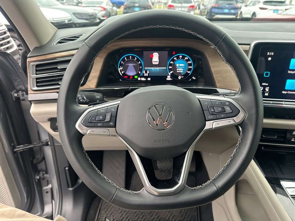 New 2025 Volkswagen Atlas SE image 15