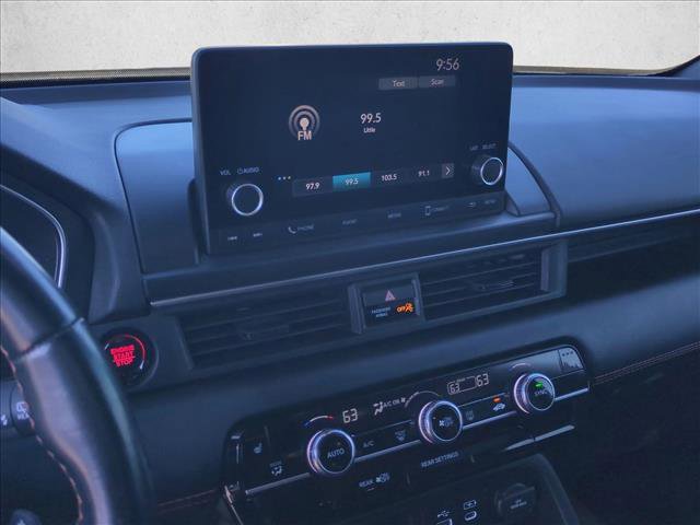 Used 2023 Honda Pilot Sport image 14