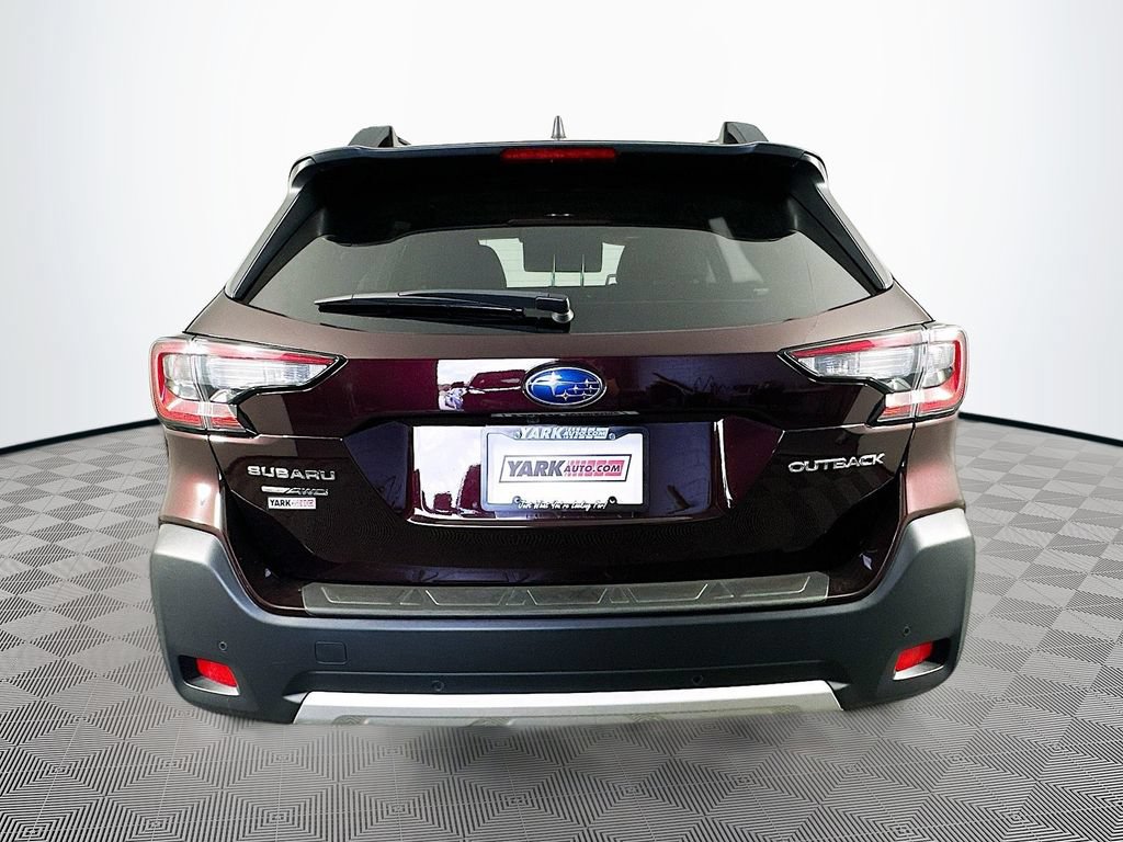 Certified 2025 Subaru Outback Limited AWD/4WD image 9