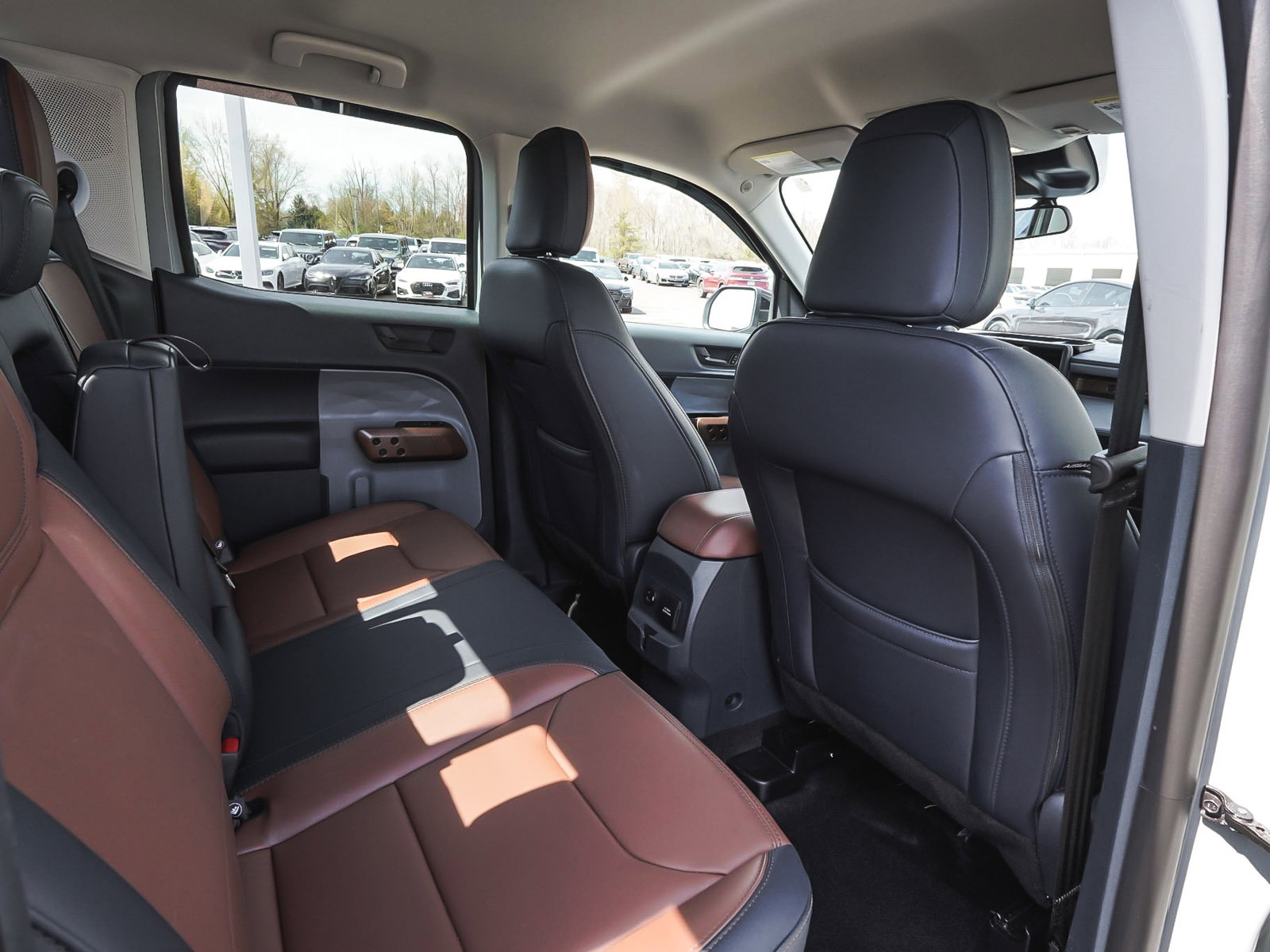 Used 2024 Ford Maverick Lariat w/ FX4 Off-Road Package AWD/4WD image 41