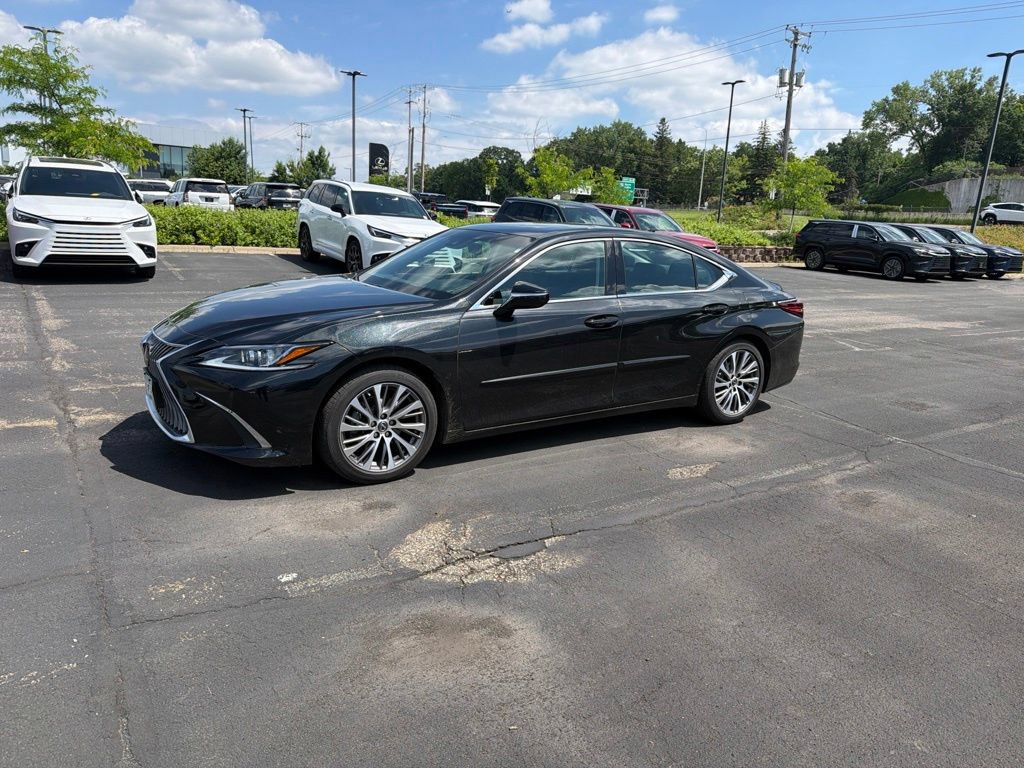 Certified 2021 Lexus ES 350 w/ Premium Package FWD image 1