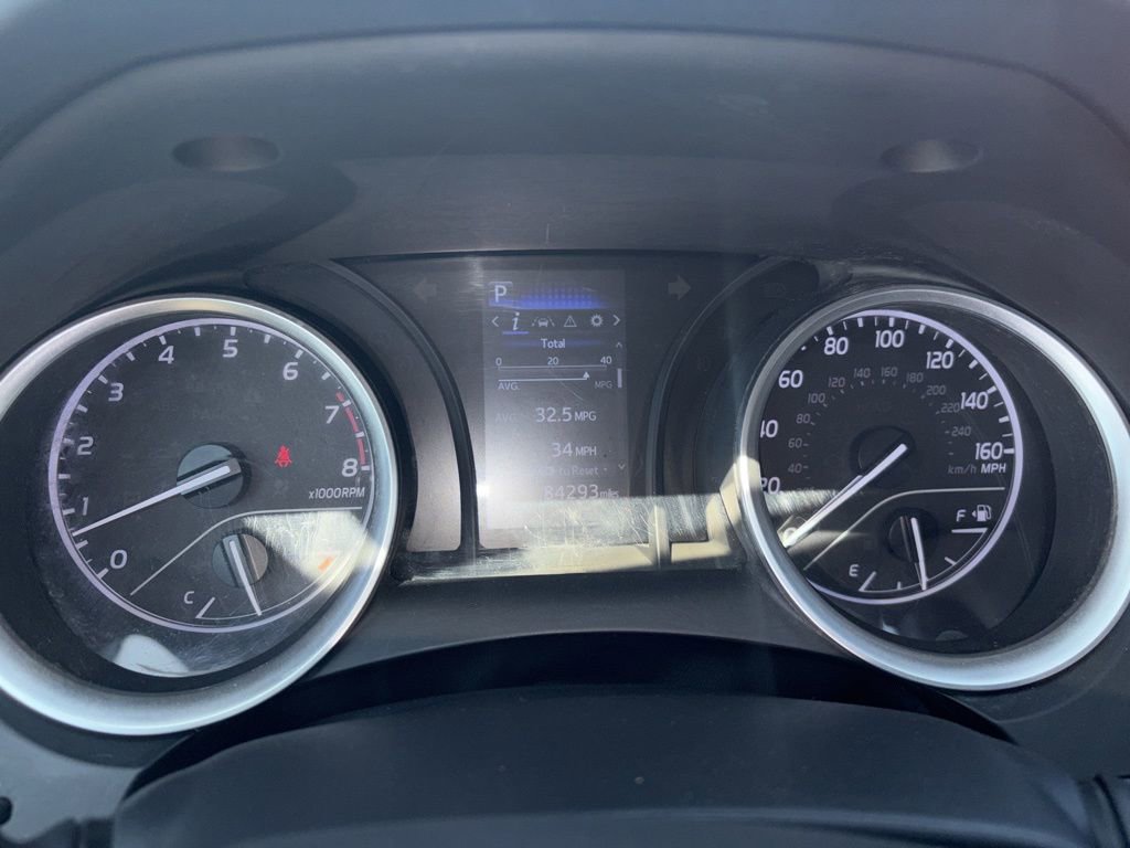 Used 2023 Toyota Camry LE image 11