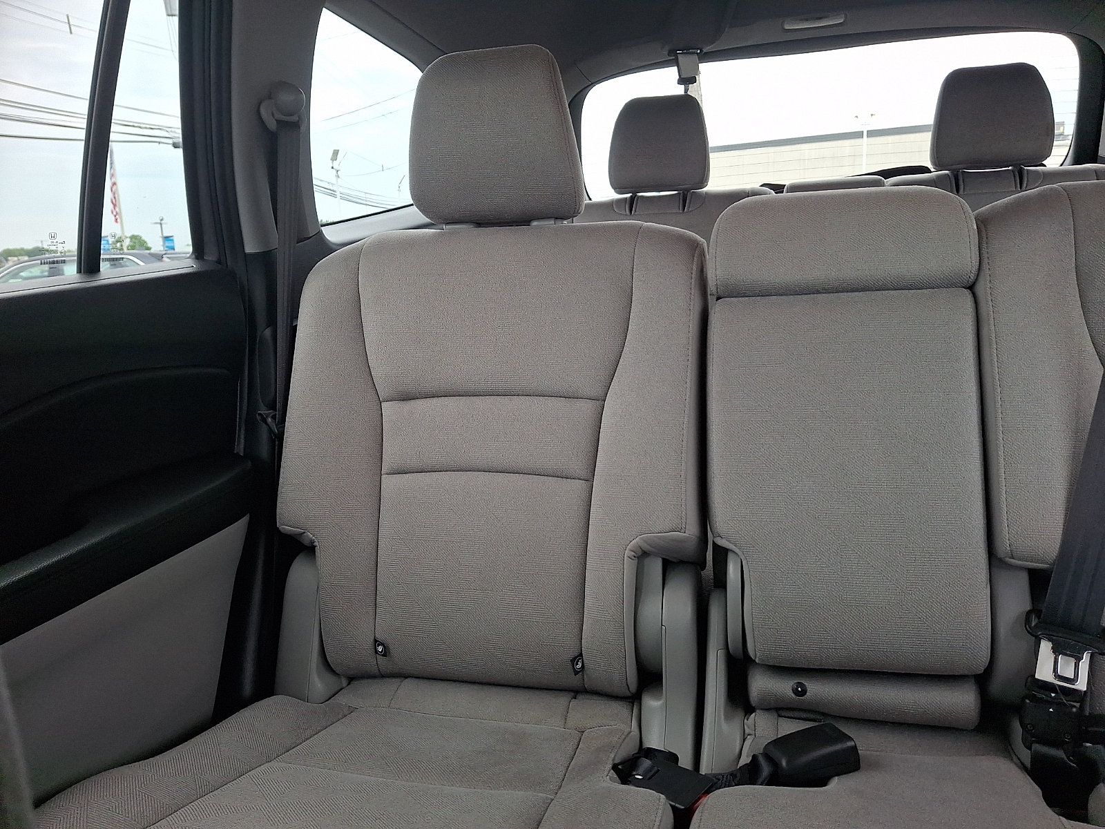 Used 2021 Honda Pilot EX image 14