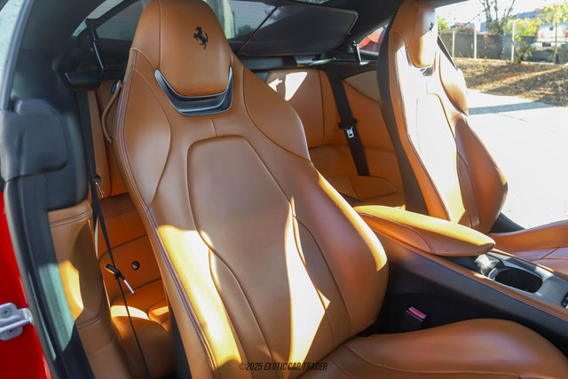 Used 2019 Ferrari Portofino image 38