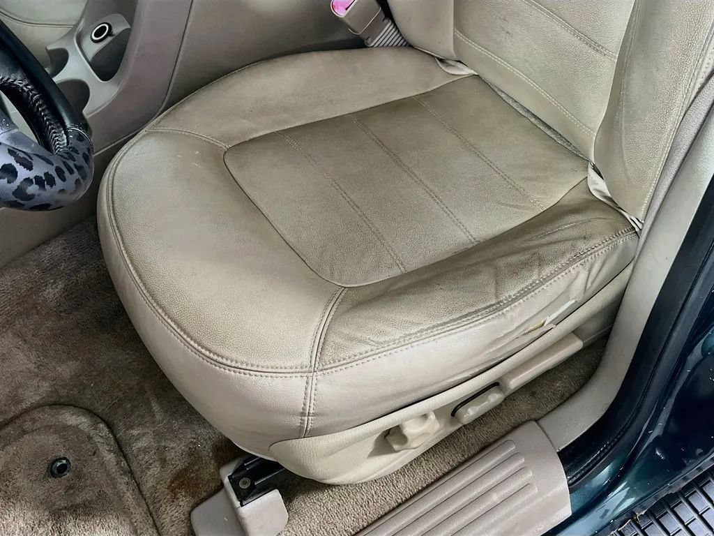 Used 2003 Ford Explorer XLT AWD/4WD image 18