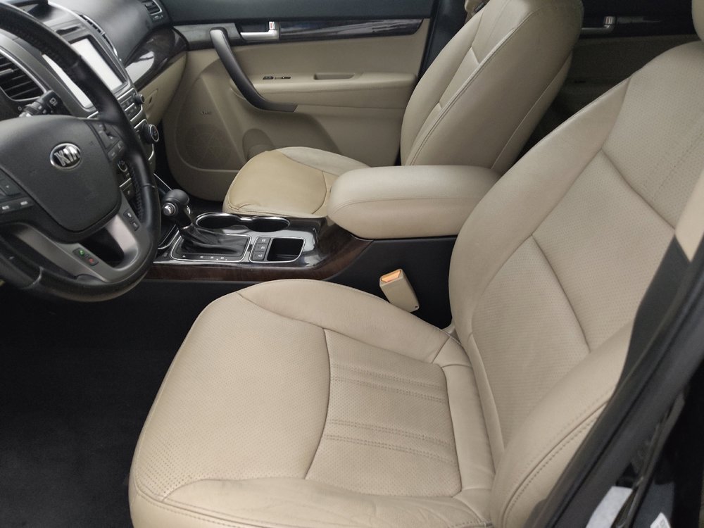 Used 2014 Kia Sorento EX w/ EX V6 Touring Package image 17