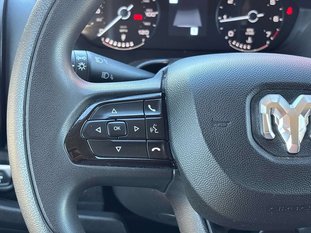 Used 2026 RAM ProMaster 2500 w/ Convenience Group FWD image 17