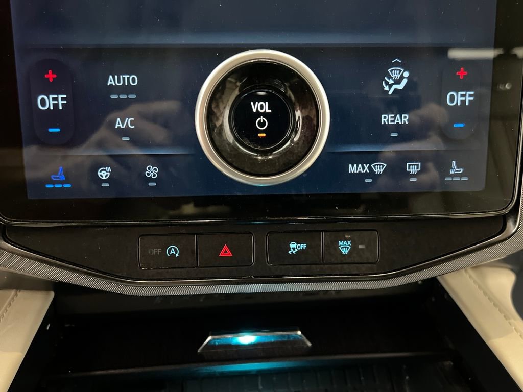 Used 2022 Ford Expedition Max Platinum AWD/4WD image 62