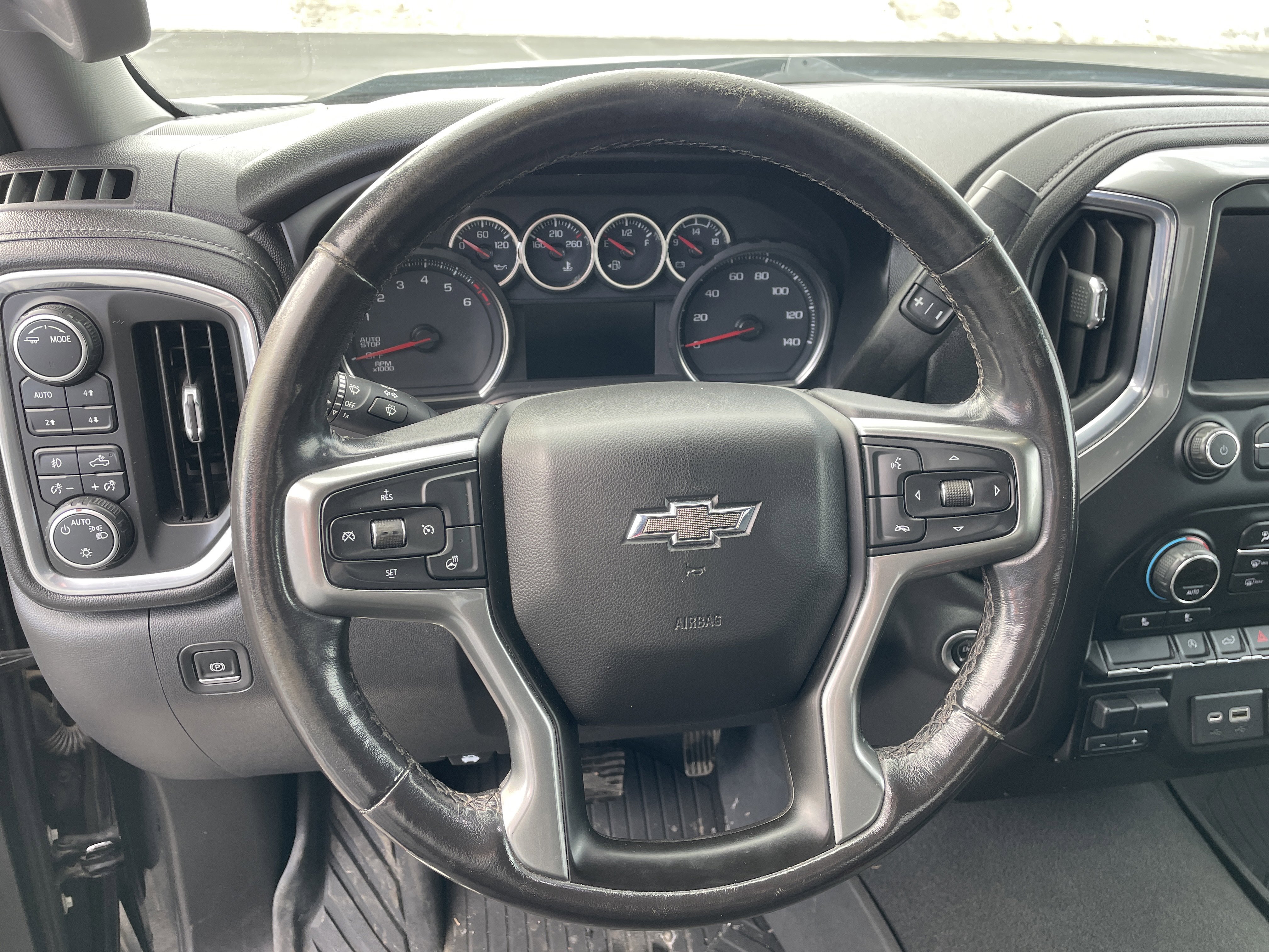 Used 2021 Chevrolet Silverado 1500 RST image 10