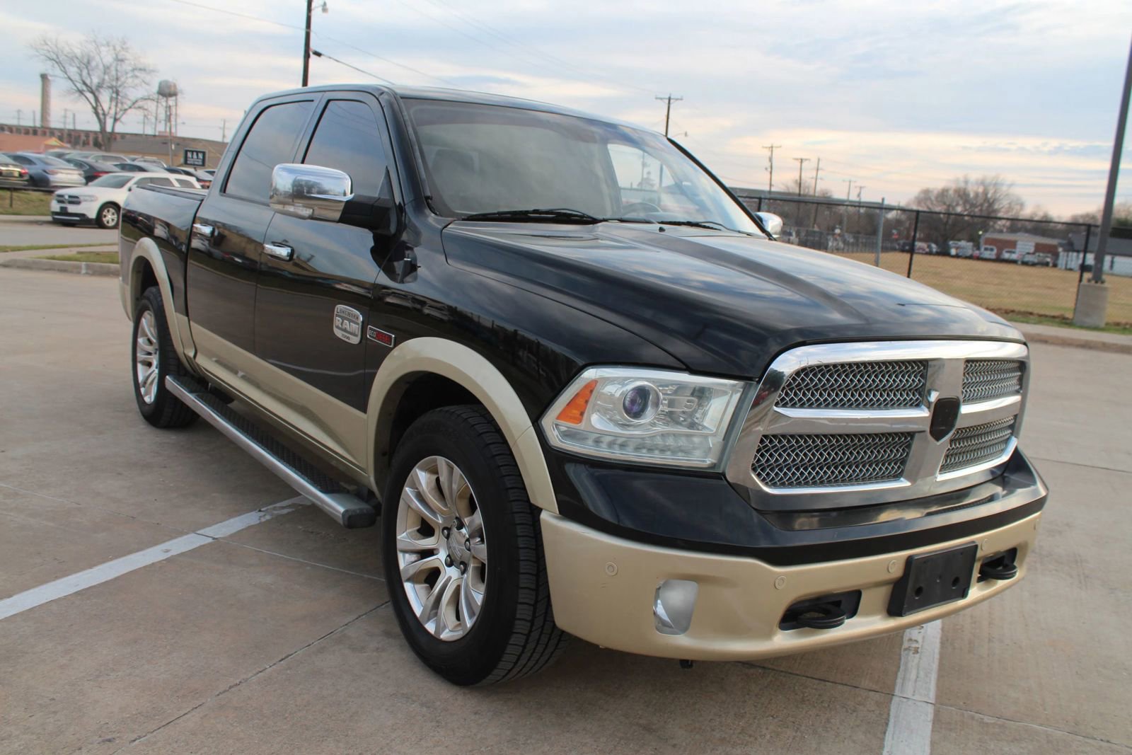 Used 2014 RAM 1500 Laramie Longhorn w/ Convenience Group image 3