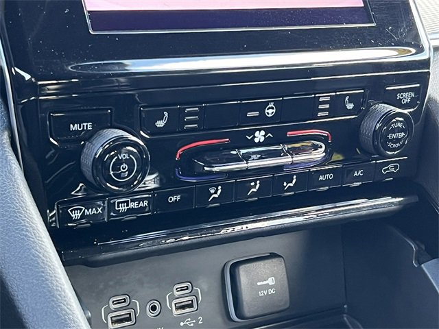 Used 2023 Jeep Grand Cherokee L Laredo image 27