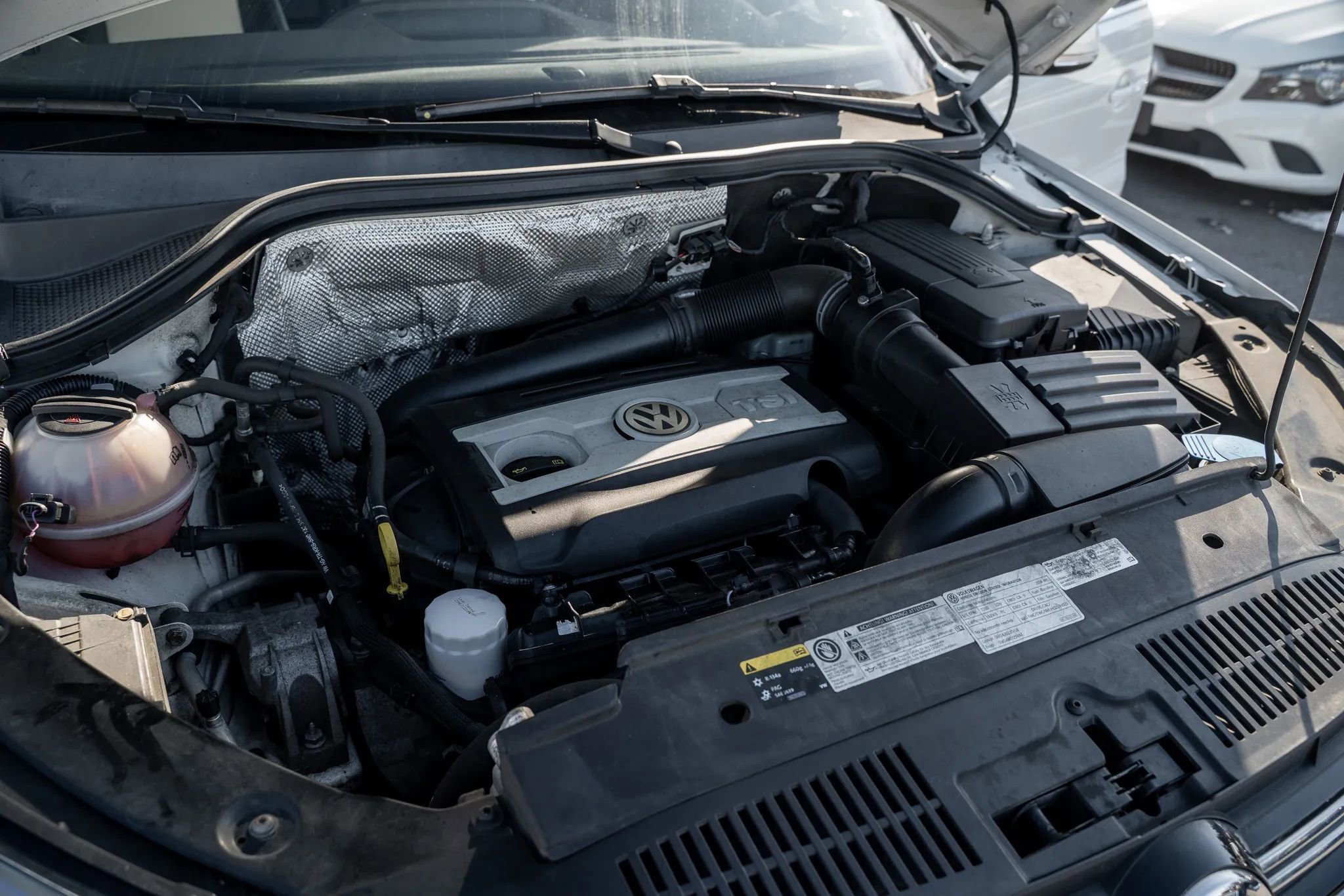 Used 2016 Volkswagen Tiguan SE image 27