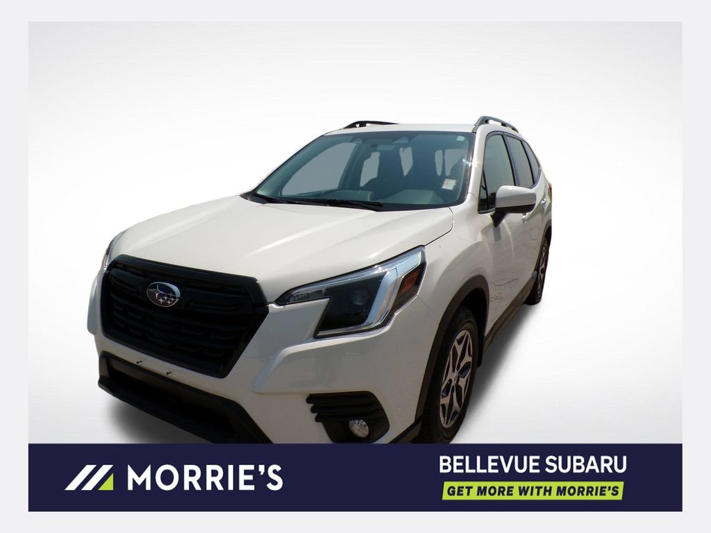 Used 2023 Subaru Forester Premium AWD/4WD image 1