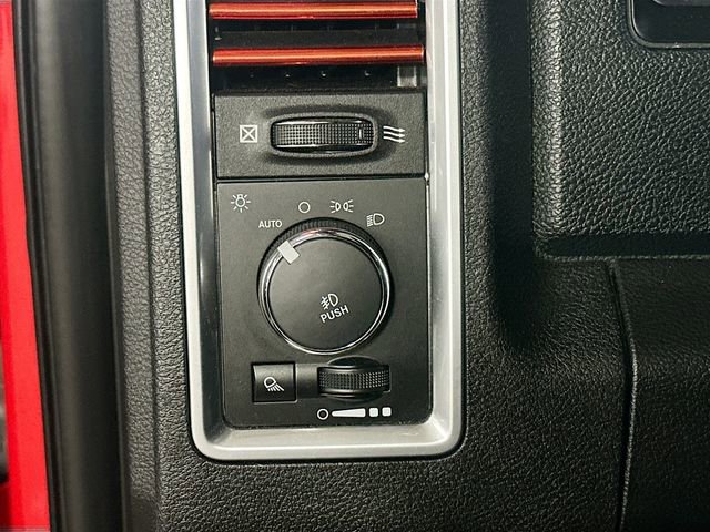 Used 2018 RAM 2500 Power Wagon w/ Luxury Group image 11