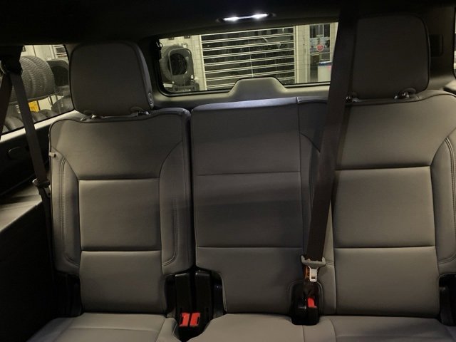 Certified 2024 GMC Yukon XL SLT image 35
