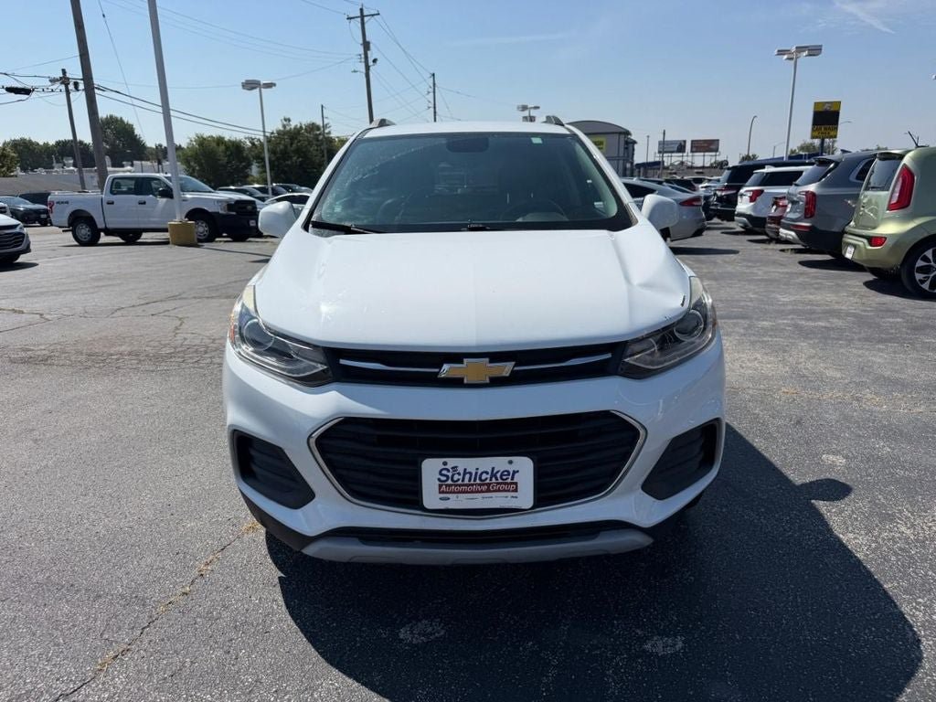 Used 2018 Chevrolet Trax LT w/ LT Convenience Package AWD/4WD image 10