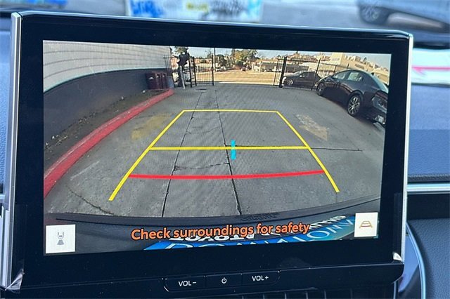 Used 2026 Toyota Corolla Cross XLE image 18