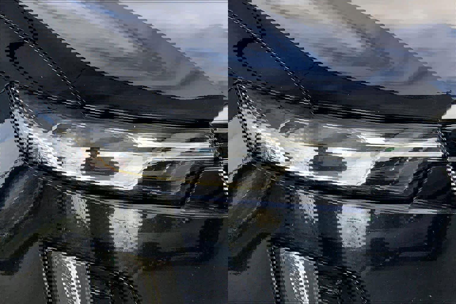 Used 2023 Cadillac XT6 Premium Luxury image 24