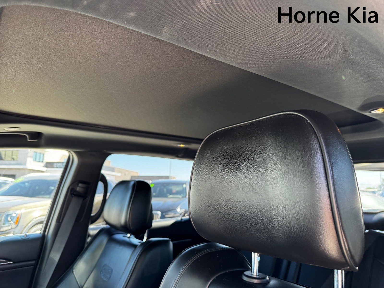 Used 2018 Jeep Grand Cherokee Overland image 24