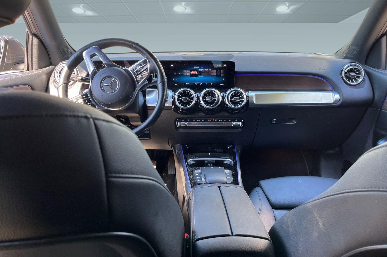 Certified 2023 Mercedes-Benz EQB 300 4MATIC image 8