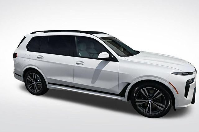 New 2027 BMW X7 xDrive40i w/ M Sport Package AWD/4WD image 9
