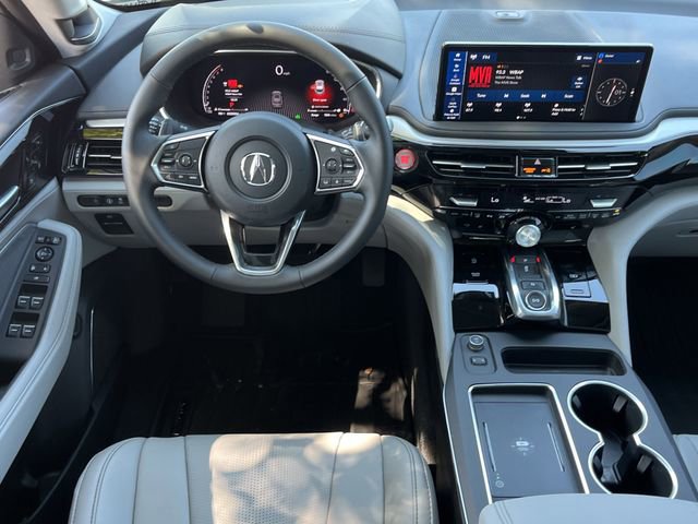 Certified 2026 Acura MDX w/ Technology Package FWD image 12