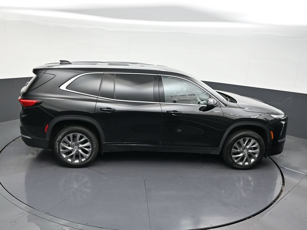 Used 2025 Buick Enclave Preferred w/ Power Package FWD image 20