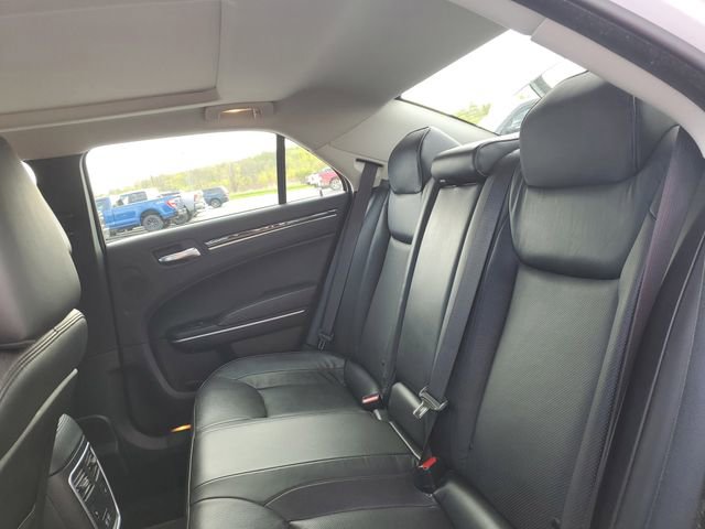 Used 2023 Chrysler 300 Touring L w/ Popular Equipment Group AWD/4WD image 29