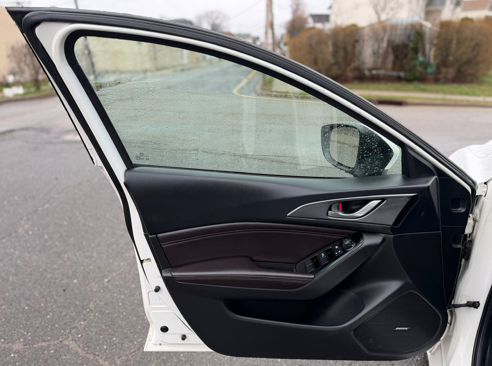 Used 2018 MAZDA MAZDA3 Grand Touring FWD image 16