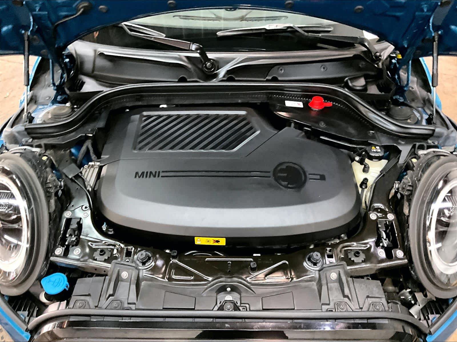 Used 2024 MINI Cooper SE FWD image 13